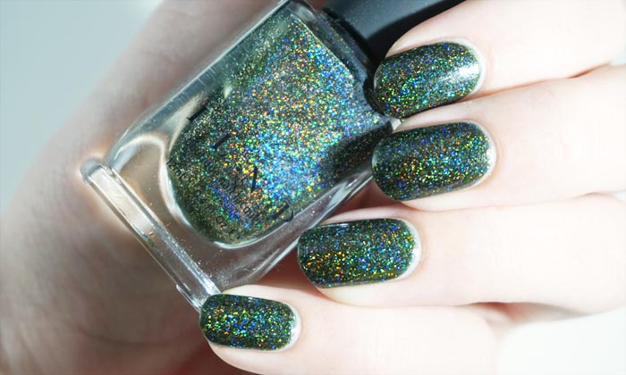 swatch of ILNP ski lodge in direct light