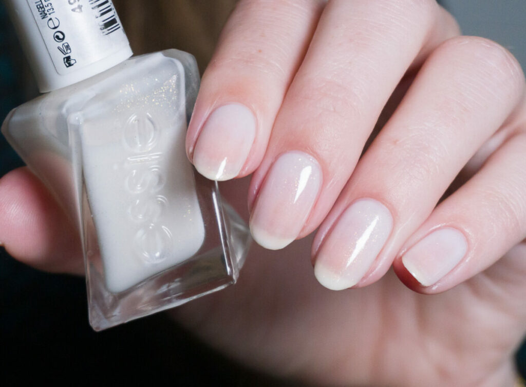 shimmer - Noae Essie sheer Nails comparison