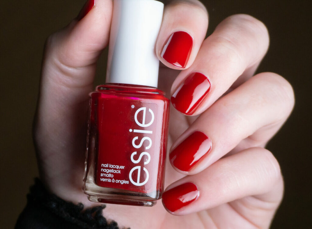 red Essie Noae Nails comparison - creme