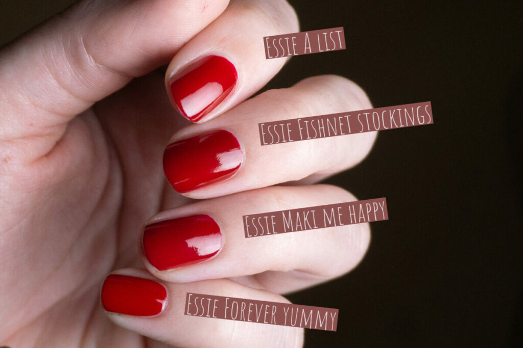 Nails red - Essie creme Noae comparison